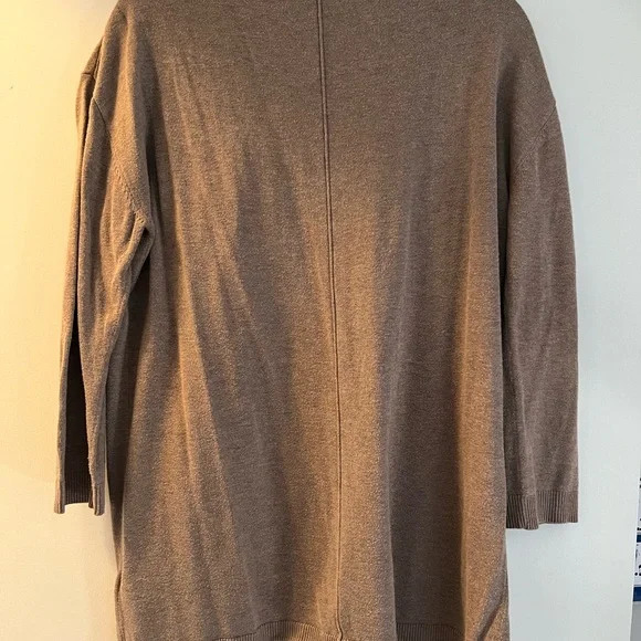 Cardigan - Picture 3 of 3